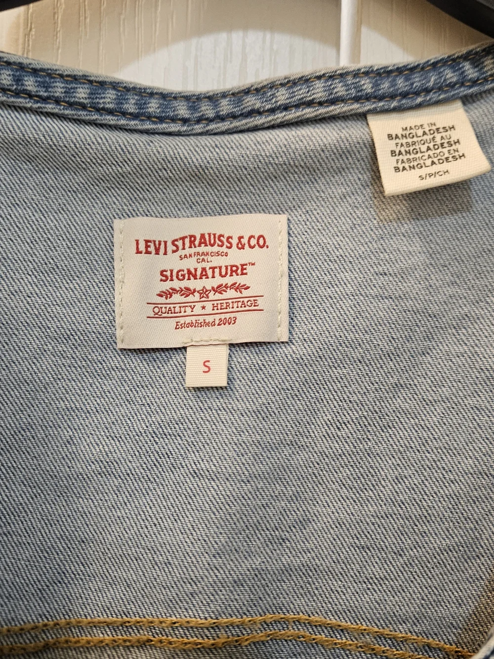 Levi Strauss Signature Women's Vintage Summer Vest, Size Small NWT